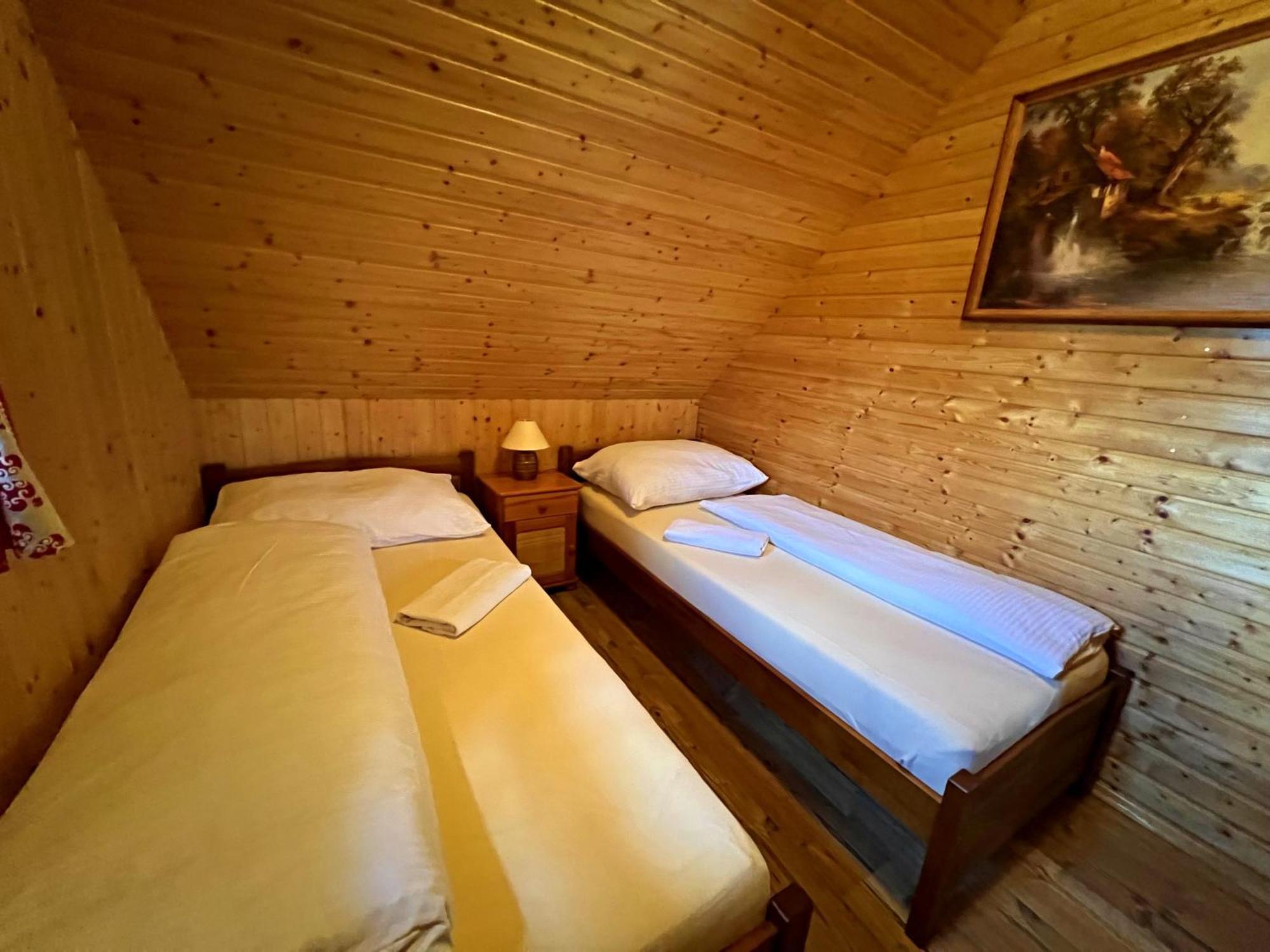 Ubytovanie Koliba Pacho - Zrub Anicka Prievidza Exterior foto